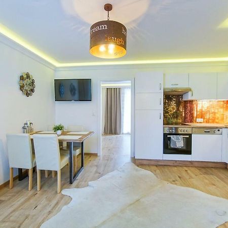 Auszeit Leoben 1 Mit Terasse Und Gratis Parkplatz Διαμέρισμα Εξωτερικό φωτογραφία