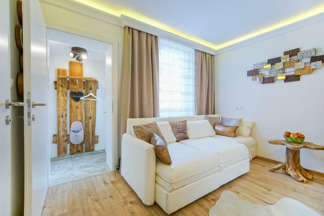 Auszeit Leoben 1 Mit Terasse Und Gratis Parkplatz Διαμέρισμα Εξωτερικό φωτογραφία