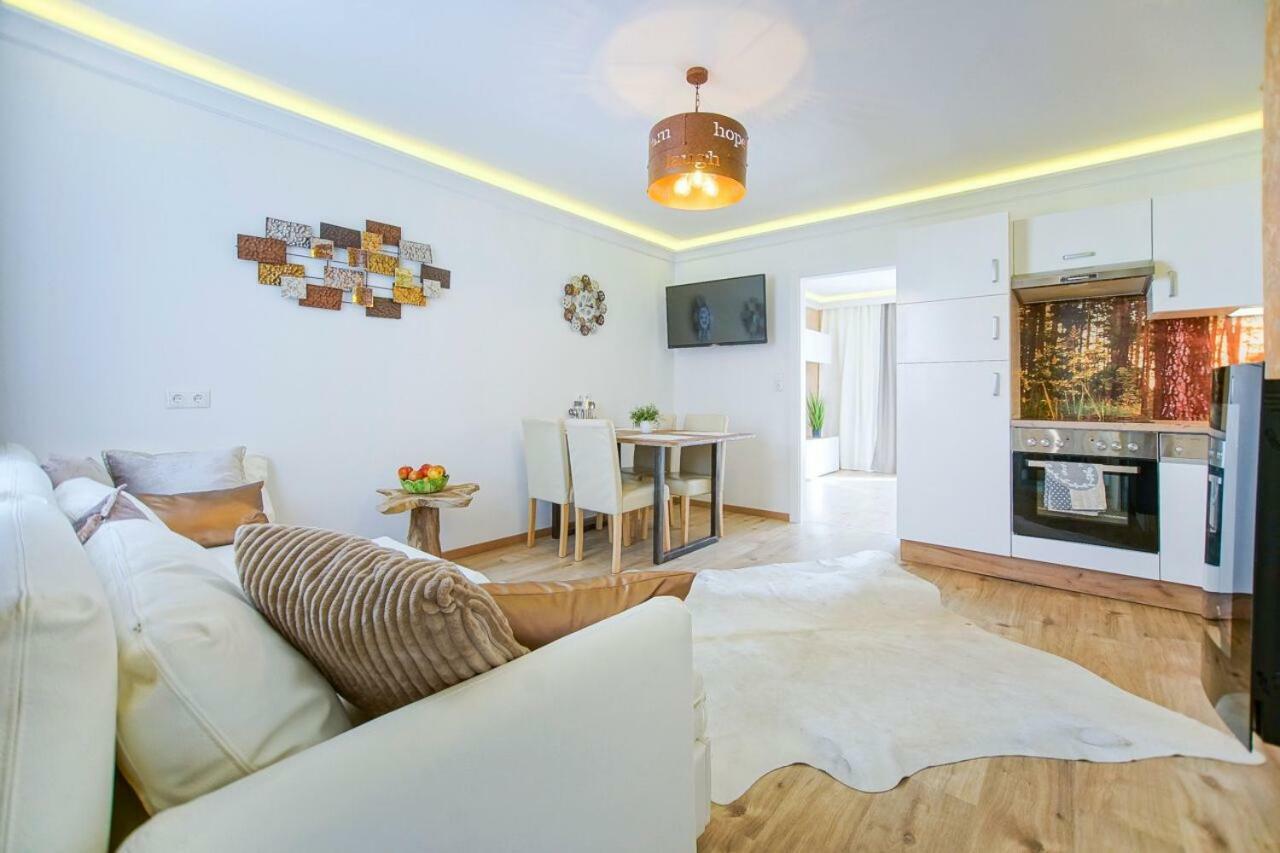 Auszeit Leoben 1 Mit Terasse Und Gratis Parkplatz Διαμέρισμα Εξωτερικό φωτογραφία